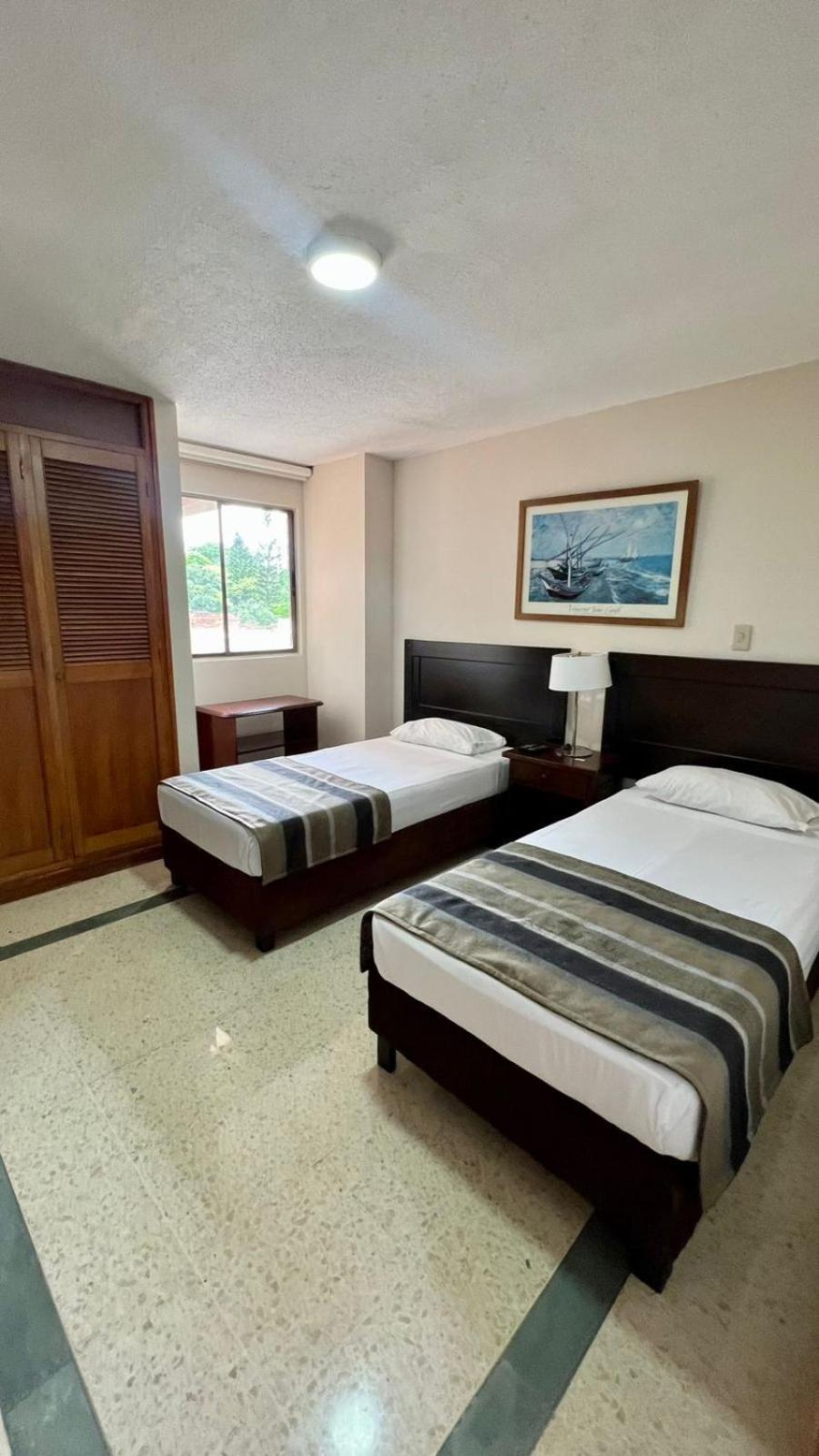 Hotel San Pedro Del Fuerte Medellin Bagian luar foto