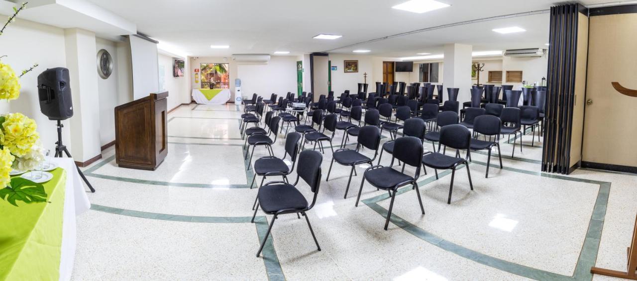 Hotel San Pedro Del Fuerte Medellin Bagian luar foto